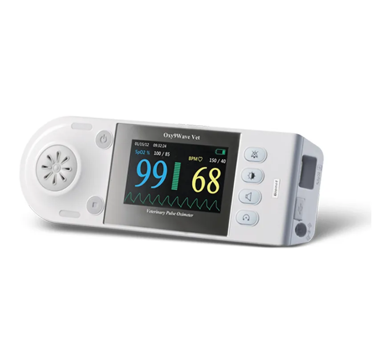 動物用パルスオキシメーター Oxy9Wave Vet（オキシ ナイン ウェーブ Vet）。動物専用アルゴリズム搭載で、低灌流状態や小動物にも対応。長時間測定が可能で、ICUや在宅医療など幅広い現場で使用可能な高性能モニタリングデバイス。