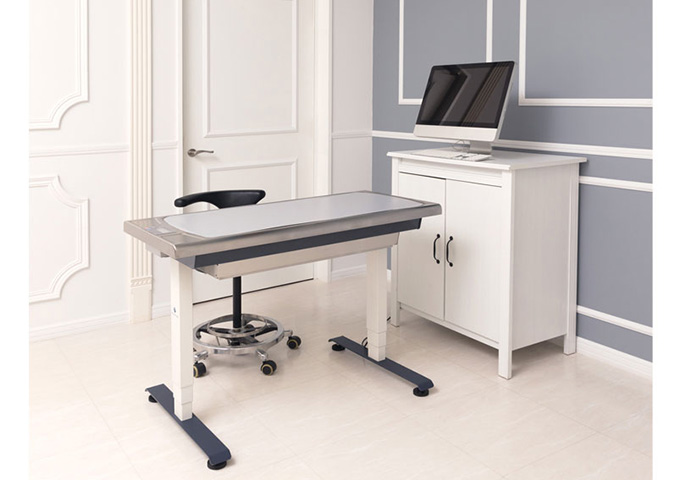 東京メニックス 診察台 アドバンス②